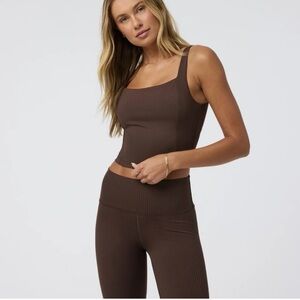 Vuori Inversion Rib Support Tank Size M Like New